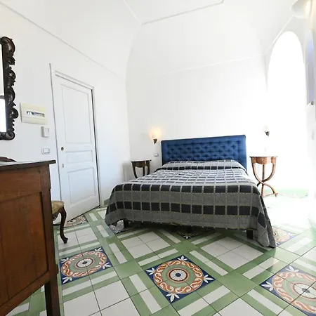 克罗齐迪阿马尔菲酒店 3*