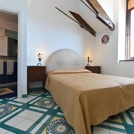 Hotel Croce Di 3*