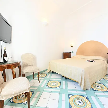 Hotel Croce Di Amalfi