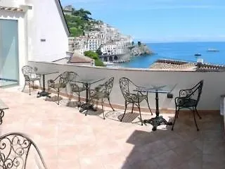 ホテル クローチェ ディ 3*