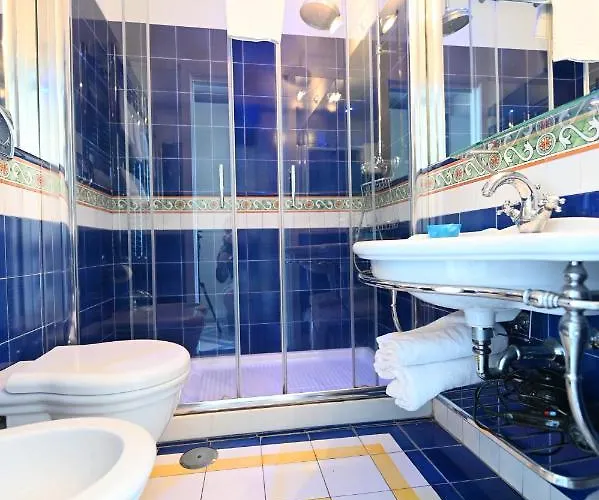 Croce Di Hotell Amalfi