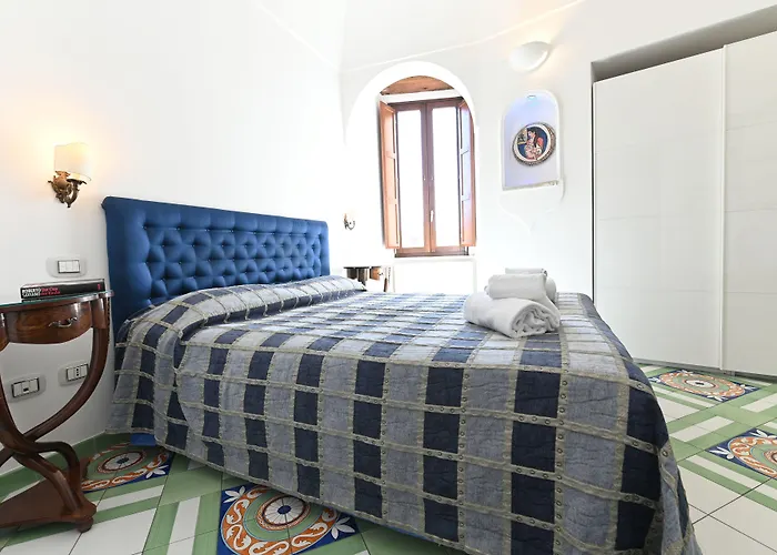 Croce Di Hotell Amalfi