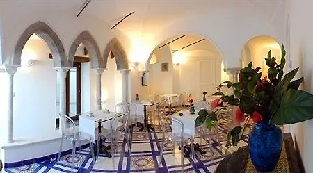 Croce Di فندق أمالفي