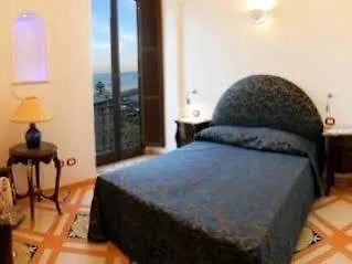 Croce Di Hotel 3*